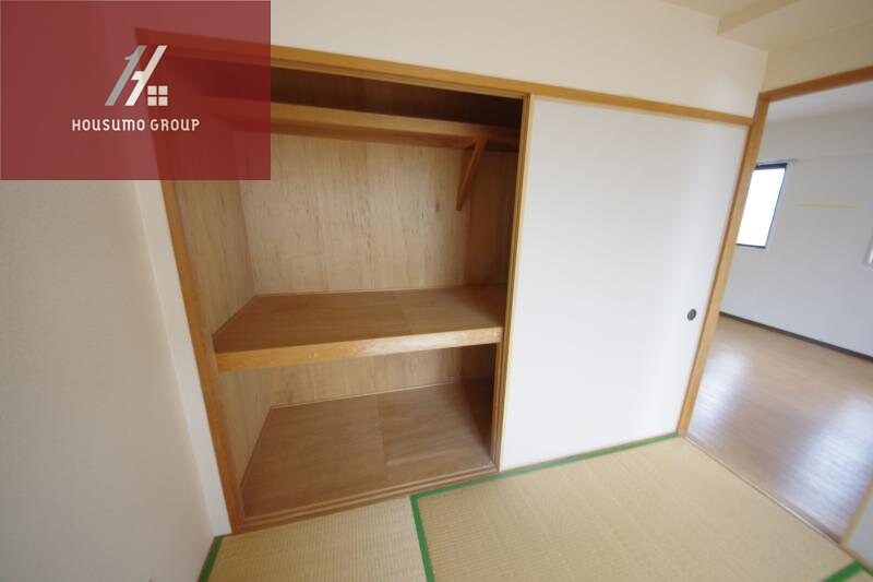 物件内観写真13　(バルコニー付きです)