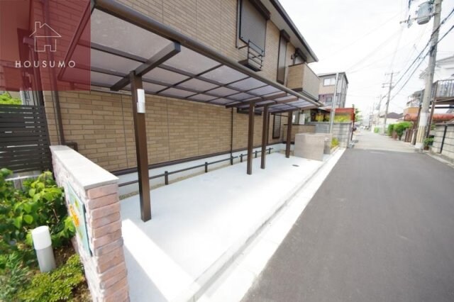 物件内観写真11　(毎日通るエントランスはこのようになっています)