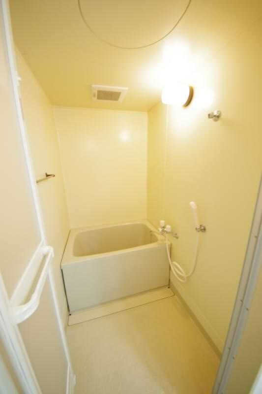 物件内観写真18　(お風呂です)