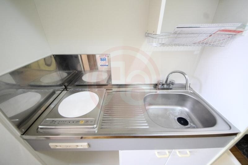 物件内観写真24　(コンパクトなキッチンで掃除もラクラク)