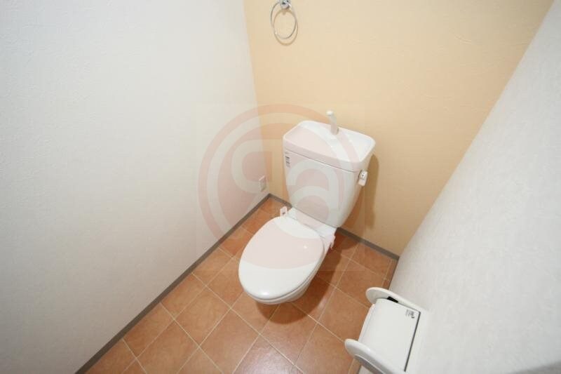 物件内観写真10　(トイレも気になるポイント)