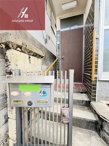 物件外観写真2　(毎日通るエントランスはこのようになっています)