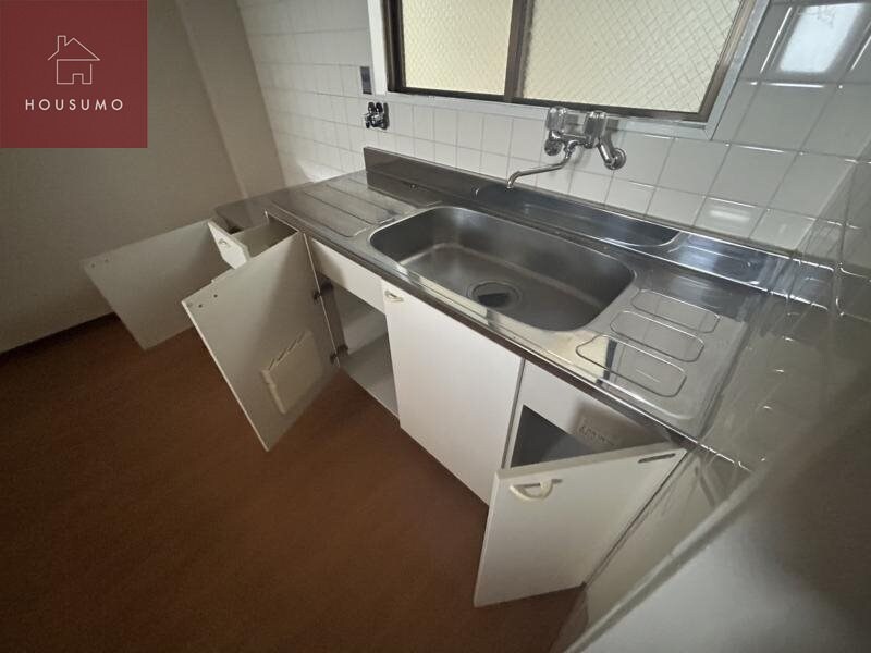 物件内観写真5　(キッチンでお料理をお楽しみください)