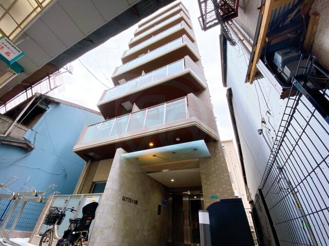 物件外観写真1　(外観もきれいです)