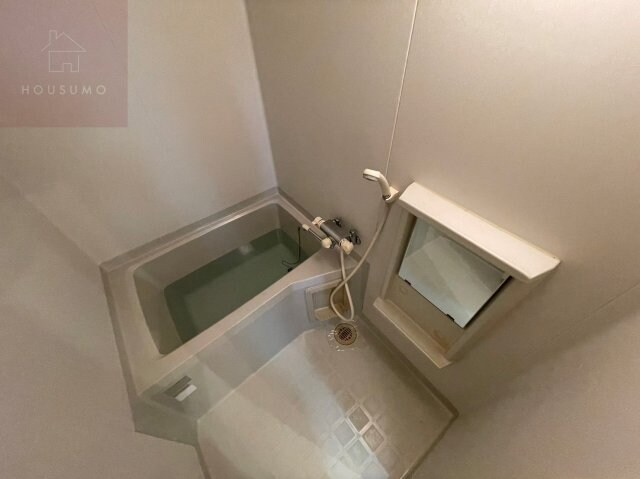 物件内観写真6　(ゆったり過ごせるお風呂です)