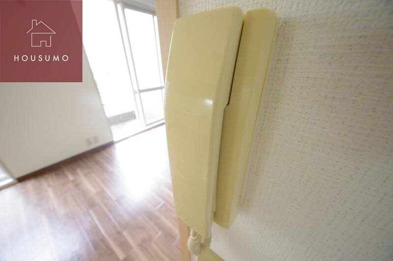 物件内観写真28　(ゆったりとした空間のトイレです)