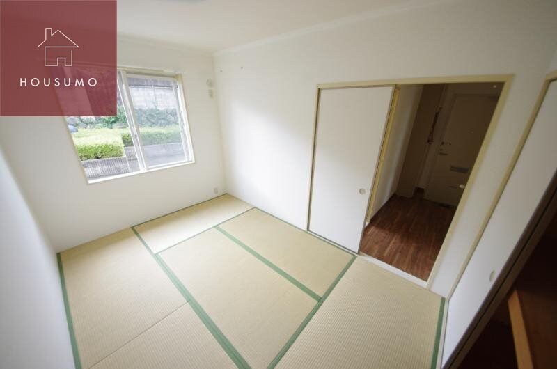 物件内観写真29　(和室ならではの温かな和の空間で寛ぎの時間を過ごせます)