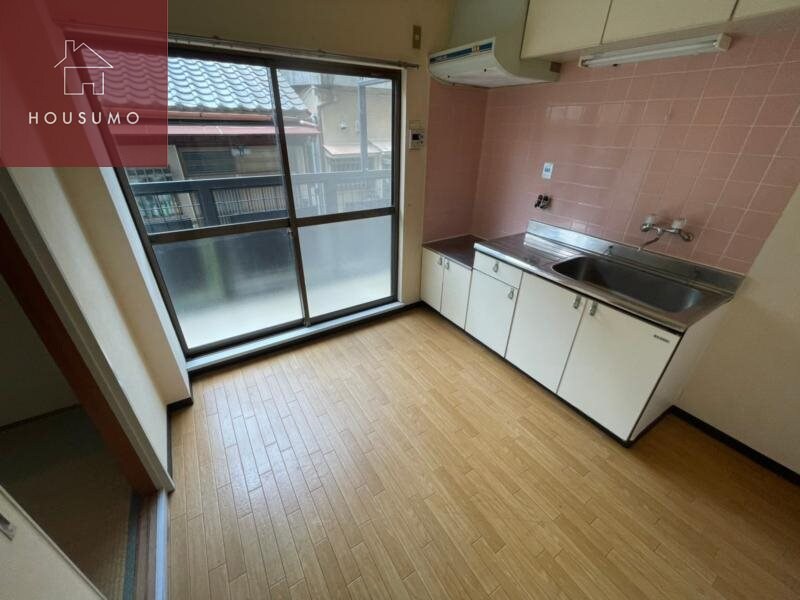 物件内観写真5　(使いやすいリビングです)