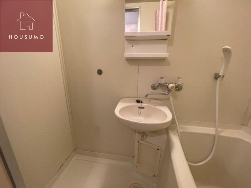 物件内観写真19　(スペースが確保できる洗面所です)