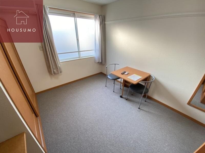 物件内観写真27　(使い勝手のいい寝室です)