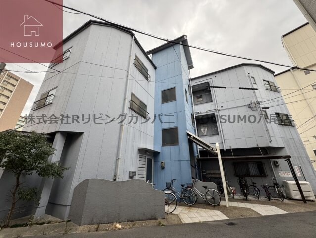 物件外観写真1　(きれいな外観です)