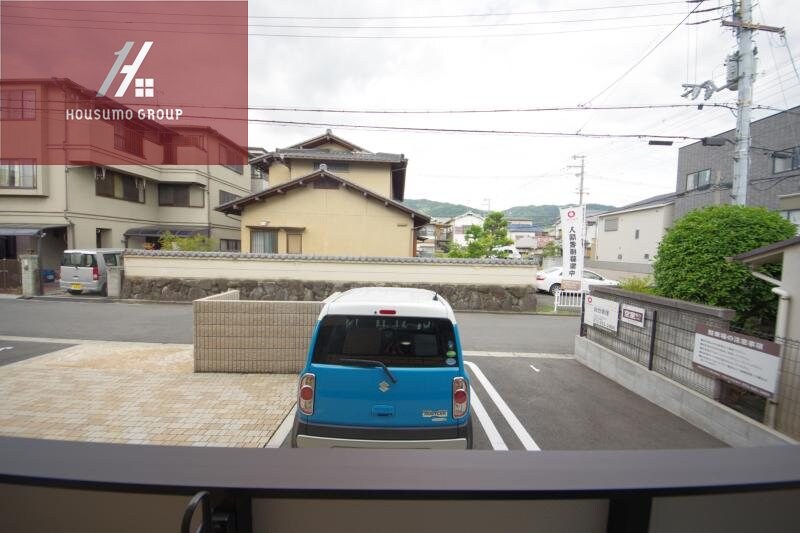 物件外観写真2　(カースペースがあります)