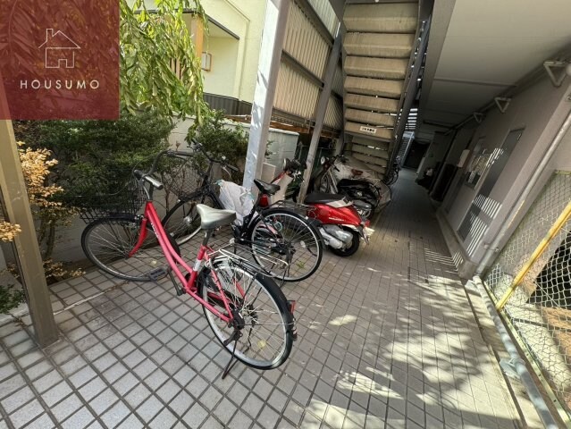 物件内観写真15　(毎日通るエントランスはこのようになっています)