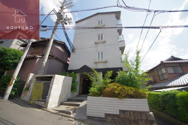 物件外観写真4　(外観もきれいです)