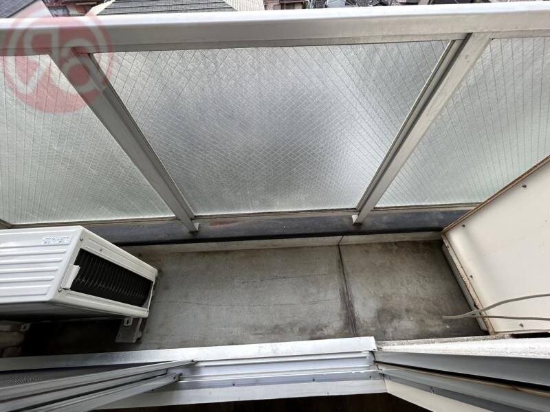 物件内観写真13　(外からの目が気にならないバルコニーで洗濯物が干せます)