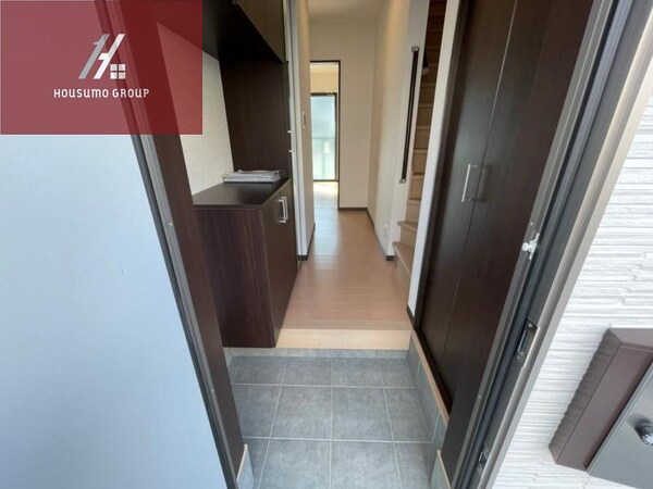 玄関(きれいな玄関です)