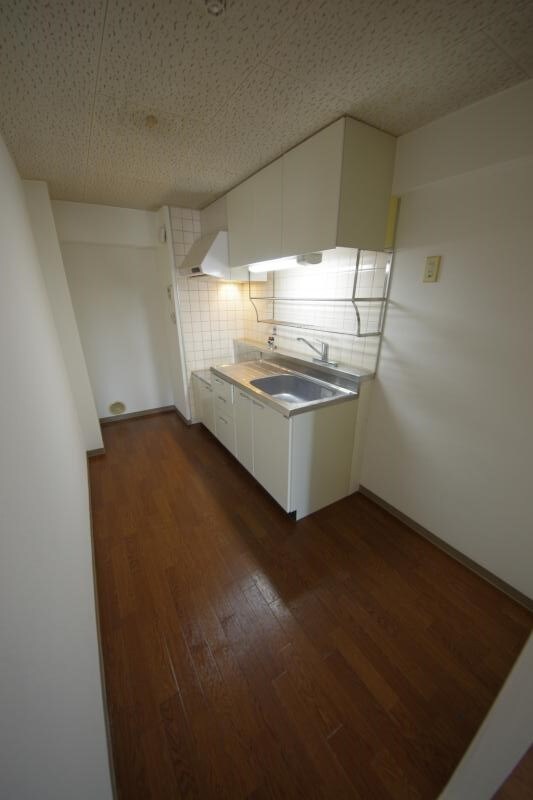 物件内観写真19　(明るい室内です)