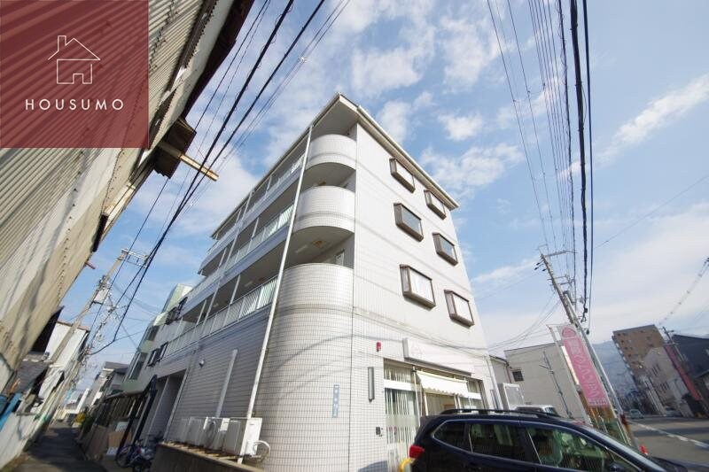 物件外観写真4　(外観もきれいです)