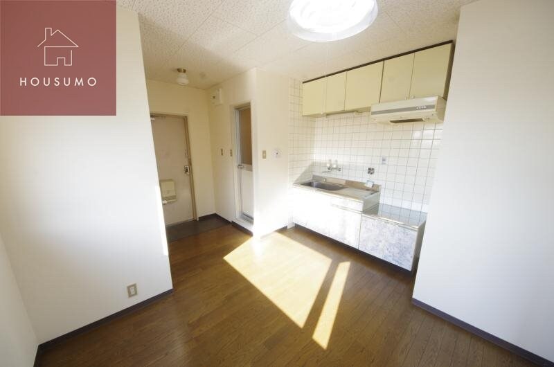 物件内観写真21　(ゆったりとしたリビングです)