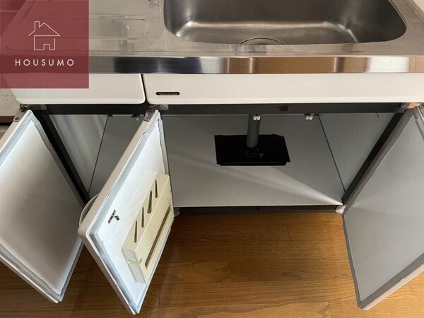 収納(こまごまとしたものを収納できそうですね)