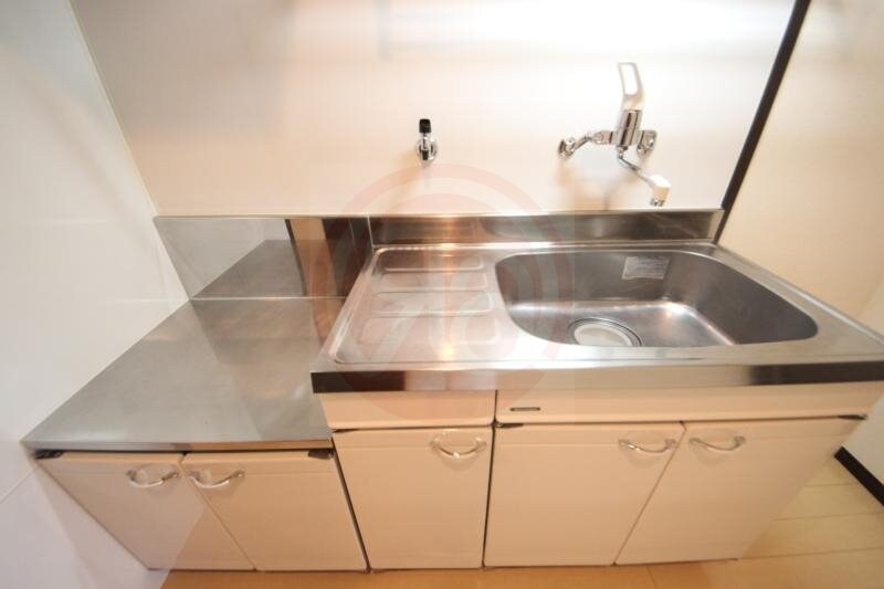 物件内観写真8　(キッチンでお料理をお楽しみください)