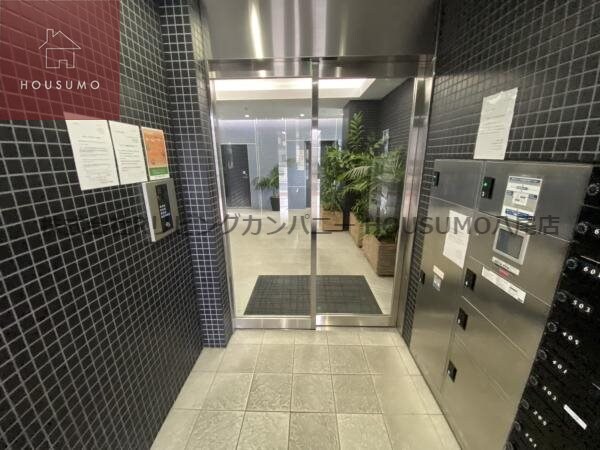 エントランス(毎日通るエントランスはこのようになっています)