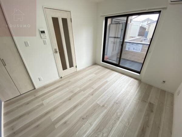 物件内観写真23　(リビングです)