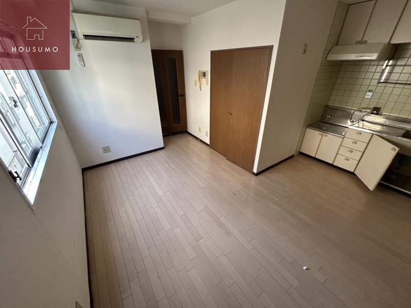 物件内観写真21　(リビングです)