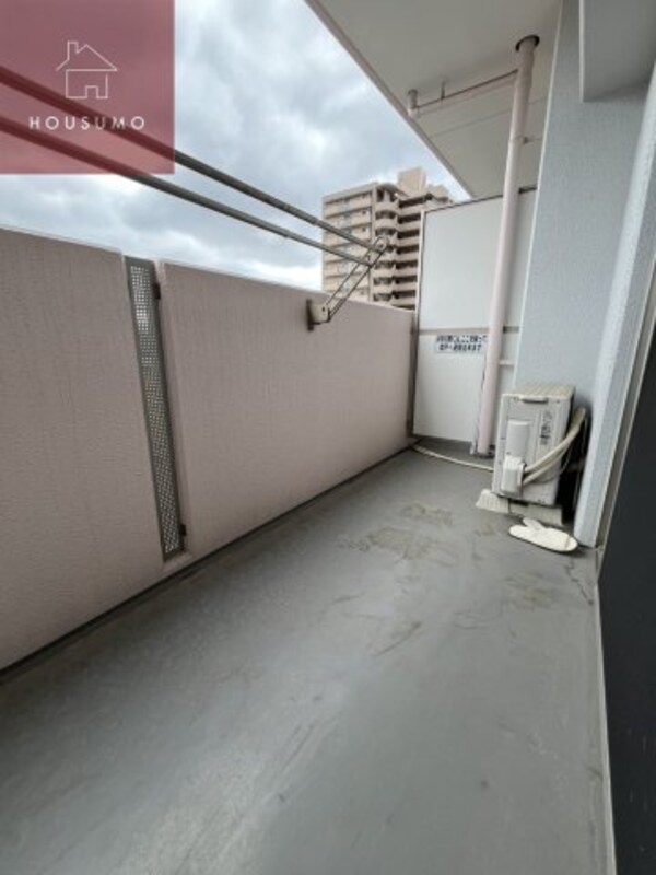 バルコニー(落ち着いた時間を過ごせるバルコニーです)