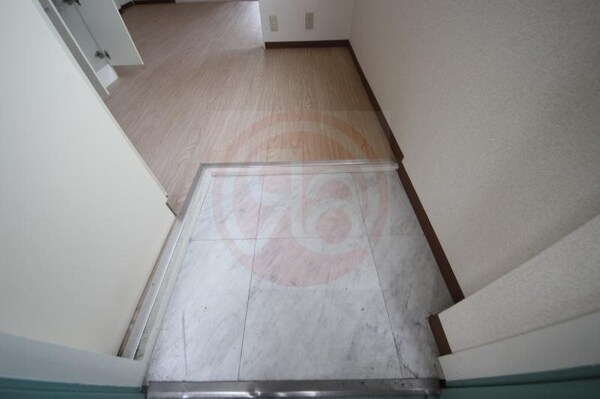 玄関(ゆったりとした玄関です)