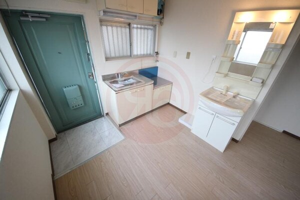 洋室(使い勝手のいい洋室です)