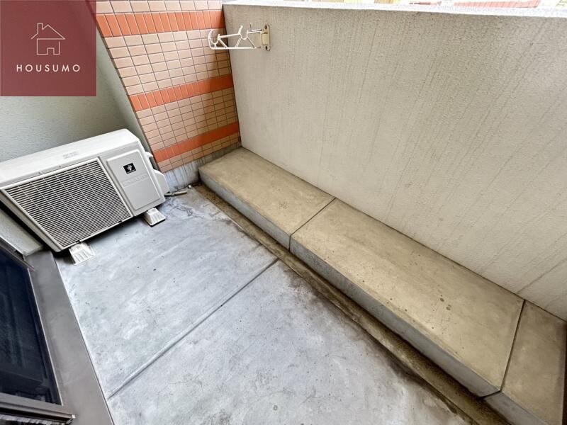 物件内観写真14　(暖かな日差しのふりそそぐバルコニー)