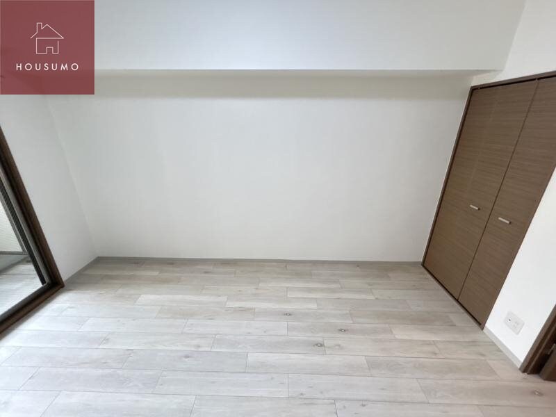 物件内観写真29　(個人の部屋や寝室として使える洋室です)