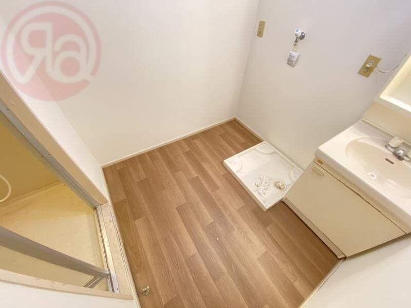 物件内観写真13　(洗面所です)