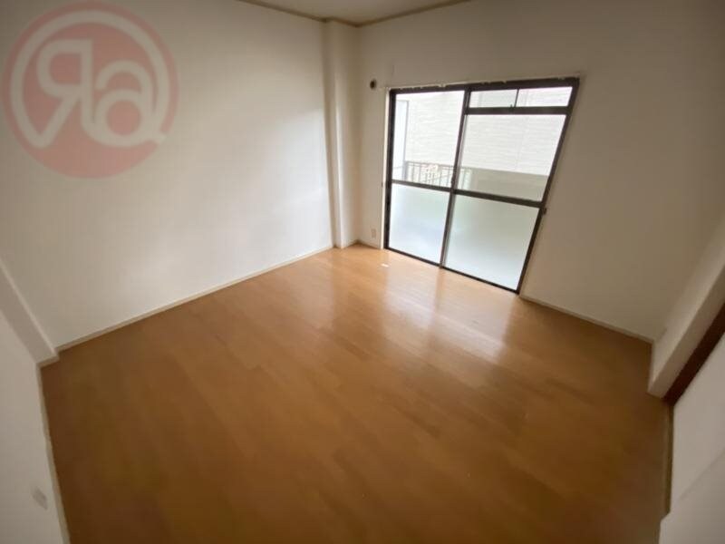 物件内観写真25　(コンパクトで使いやすい洋室です)