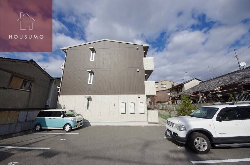 物件外観写真4　(おしゃれな外観です)