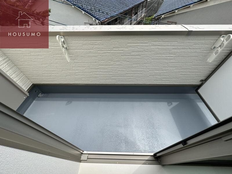 物件内観写真12　(落ち着いた時間を過ごせるバルコニーです)