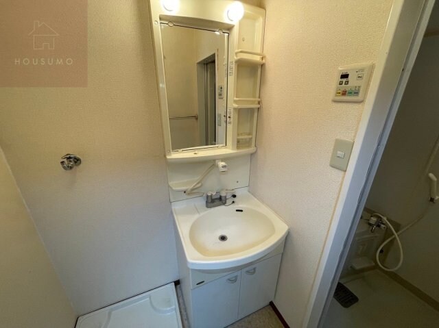 物件内観写真19　(独立洗面台です)