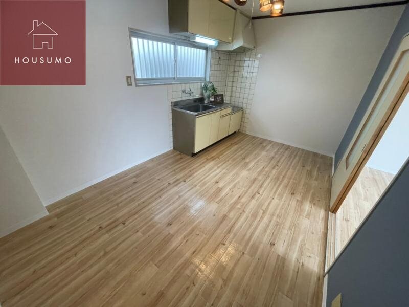 物件内観写真6　(ゆったり過ごせるリビングです)