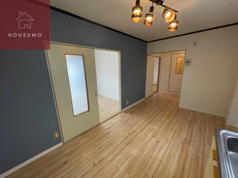 物件内観写真28　(おしゃれなリビングです)