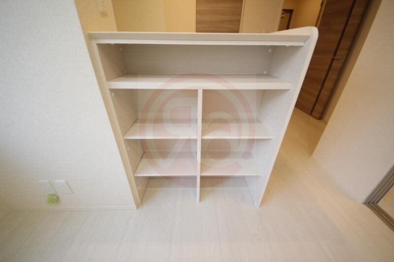 物件内観写真25　(小物を収納するのに便利です)