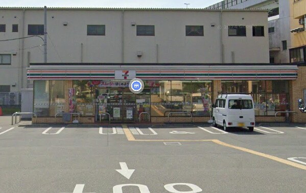 物件内観写真31　(セブン－イレブン 東大阪菱江店 176m)