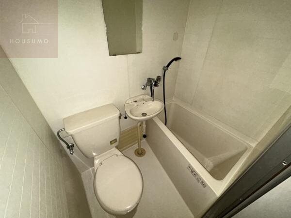 物件内観写真7　(落ち着いた空間のお風呂です)