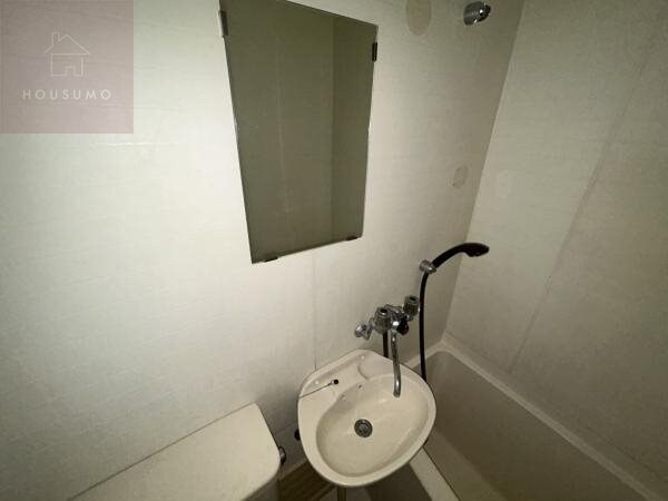 物件内観写真21　(スペースが確保できる洗面所です)