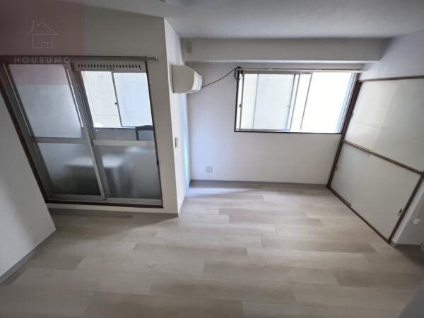 物件内観写真28　(明るい室内です)