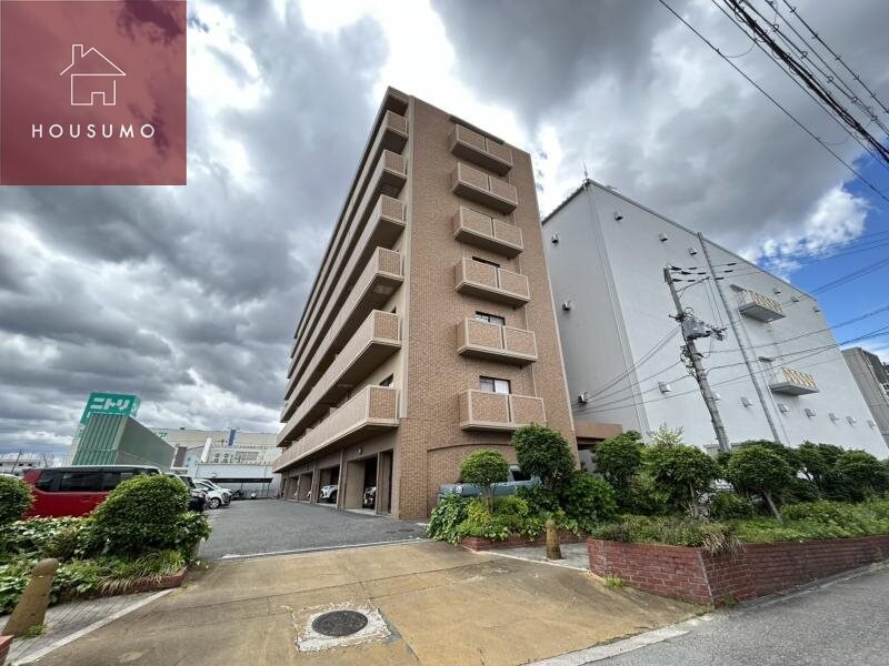 物件外観写真1　(きれいな外観です)