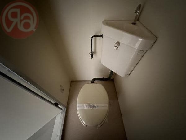 トイレ(シンプルで使いやすいトイレです)