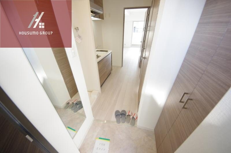 物件内観写真11　(きれいな玄関です)