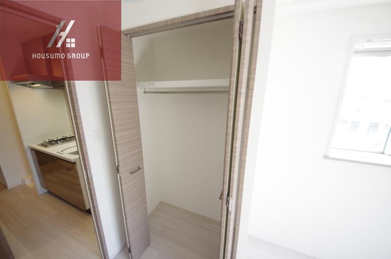 物件内観写真17　(ちょっとした収納スペースも充実しています)