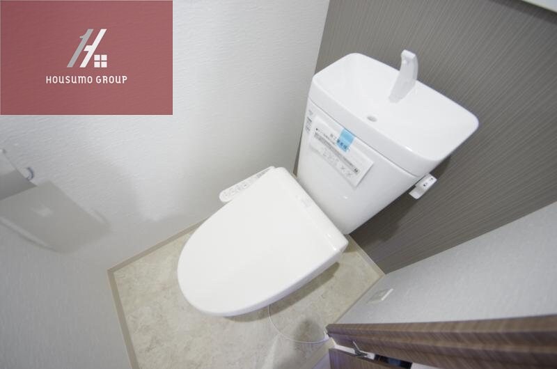 物件内観写真10　(清潔感のあるトイレです)